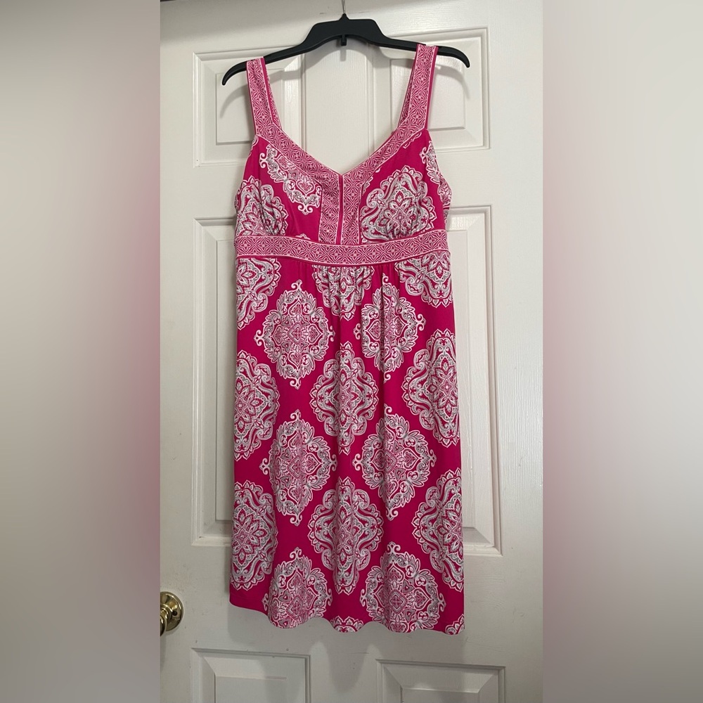 Women’s Apt. 9 Pink, Gray, and White Patterned Dress size L